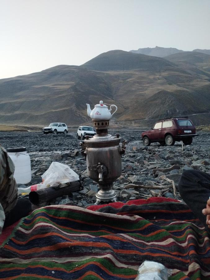 Zaur Guest Hause Hotel Xinaliq Exterior photo