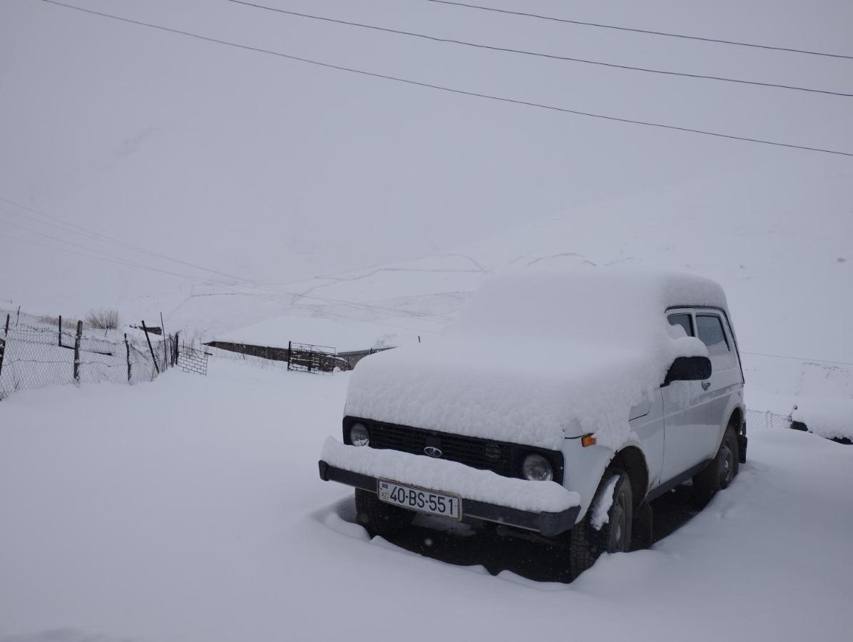 Zaur Guest Hause Hotel Xinaliq Exterior photo