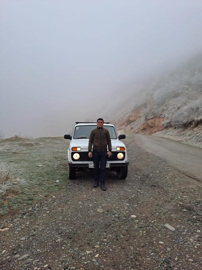 Zaur Guest Hause Hotel Xinaliq Exterior photo