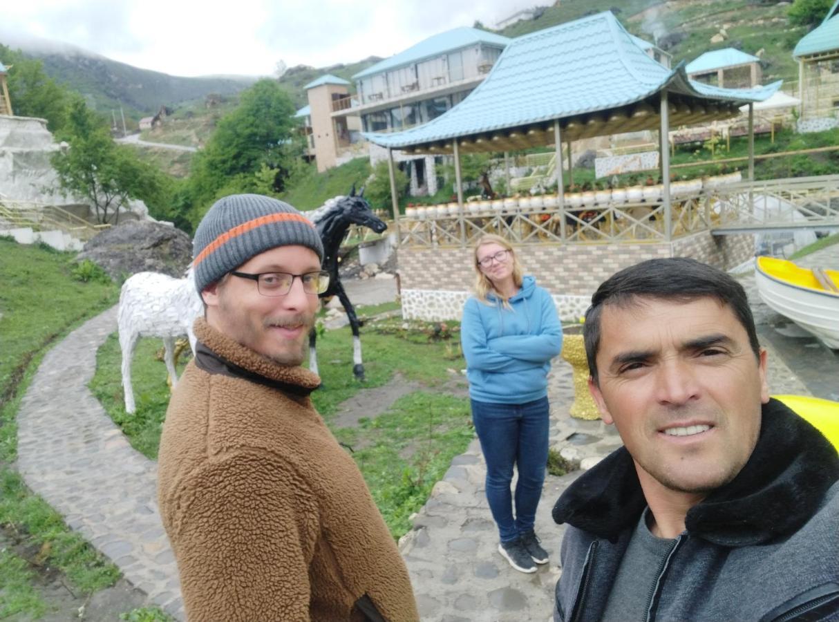 Zaur Guest Hause Hotel Xinaliq Exterior photo