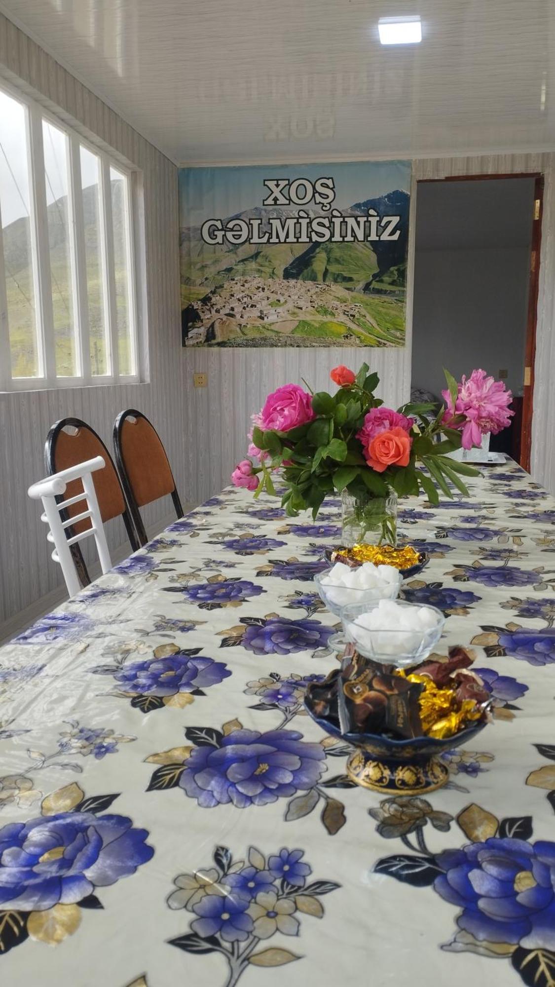 Zaur Guest Hause Hotel Xinaliq Exterior photo